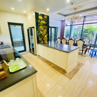 Bán Biệt Thự Đơn Lập Nằm Giữa Tt Tp Kế Bên Công Viên Cầu Giấy, Đảm Bảo Chất Lượng Sống Tuyệt Vời.