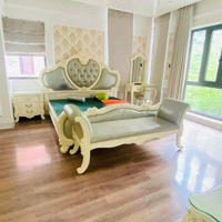 Bán Biệt Thự Đơn Lập Nằm Giữa Tt Tp Kế Bên Công Viên Cầu Giấy, Đảm Bảo Chất Lượng Sống Tuyệt Vời.