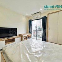 Căn Hộ 1 Phòng Ngủ , 1 Phòng Khách Có Ban Công Full Nội Thất Tại Thảo Điền , Trung Tâm Q2