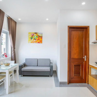 Căn Hộ 1 Phòng Ngủ45M2 Ban Công Lớn Full Nội Thất Đầy Đủ Tiện Nghi Ngay Nowzone, Chợ Bến Thành, Bitexco Q1