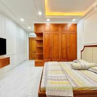 Nhà phố 5 lầu ngang 5m hẻm 380 Nguyễn Văn Khối DTSD 170m2 tặng NT gần CV chỉ 7 tỷ xíu.