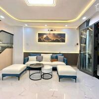 Bán nhà đẹp Quận 7 - Diện tích: 4,3 x 14m.- Giá: 6Ty2