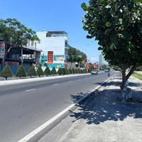 Nhân - Đất View Biển Mặt Tiền Đường Phạm Văn Đồng. Ngay Danh Thắng Hòn Chồng - Hòn Đỏ