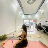 Bán Nhà Mặt Tiền Đường Bình Chiểu, Đang Khai Thác Kinh Doanh 123M2, Giá Bán 8.2 Tỷ
