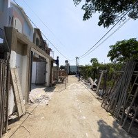 Nhà Mới 1 Lầu 1 Trệt Sổ Riêng Thổ Cư 100% Cách Chợ Thạnh Phú 200M