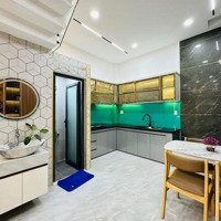 Bán Nhà Nguyễn Minh Hoàng P12 Q Tân Bình. 67,6M2 Giá Bán 3Tỷ590 Gần Cộng Hoà Plaza. Đang Cho Thuê 28 Triệu