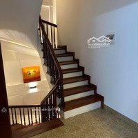 Bán Nhà Hoàng Hoa Thám - Ngọc Hà - Ba Đình. Diện Tích Sử Dụng Gần 50M². Mặt Tiền 5M. Giá Tốt.