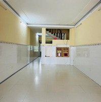 Cho Thuê Nhà 2 Lầu 5 Phòng Ngủ Kdc 586 Phú Thứ Cái Răng