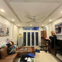 Vài Bước Ra Mặt Phố - Ngõ Ba Gác - Nhà Mới Tinh