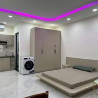 Cho Thuê Phòng Ban Công 1/ Hà Huy Giáp Ngay Bến Xe Ngã Tư Ga - Giáp Gò Vấp
Giá Thuê : 3.3 Triệu