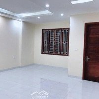 Cho Thuê Nhà Lạc Long Quân - Xuân La,Diện Tích90M, 4 Tầng,Mặt Tiền5M, Nhà Đẹp, Ô Tô