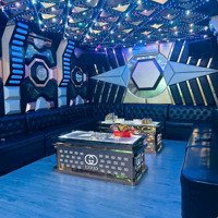 Bán Nhà 4 Tầng Đang Cho Thuê Kinh Doanh Karaoke - Vị Trí Đẹp, Kinh Doanh Tốt