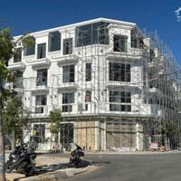  Nhà Phố đẳng cấp tại Quảng Trường Ánh Sáng Biển Bình Sơn Khánh Hoà