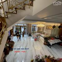  Bán Gấp Nhà Phố Liền Kề Nguyễn Thị Định, Quận 2 _ Hẻm Xe Hơi _ 2 tầng 3 pn _ Chỉ có 8Ty 9999.