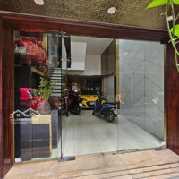 Siêu Phẩm-Nguyễn Chí Thanh-Ô Tô Vào Nhà-Kinh Doanh- Diện Tích: 50M *6T-Nhỉnh 17 Tỷ-Ngõ Thông Chạy Vòng Quanh