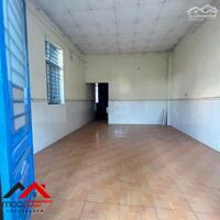 Cho thuê kho xưởng 900m² tại Định Hòa, Thủ Dầu Một, Bình Dương – Giá chỉ 35 triệu/tháng, phù hợp gia công nhẹ và làm kho. Liên hệ: Chothuexuongmiennam.com - 0366632092