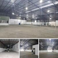 Cho thuê kho đường container 700m2 mặt tiền đường Ql1A Quận 12