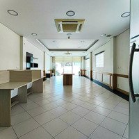 Giảm 4 Tỷ Bán Nhà Building Đẹp Hẻm Calmette, P. Ntb, Q1. Dt: 5X16M, Cn: 76M. Giá: 28,3 Tỷ