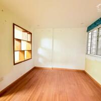Chính chủ bán CHTT Phương Mai giá 3,59 Tỷ, 100m2. 3N+1VS