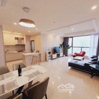 Siêu Hot Bao Đẹp Chỉ 16 Triệu Tại The Gold View. Lh Em Chốt Nhanh: 0844911777 Vân