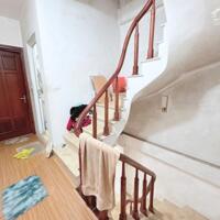 Bán nhà Hoàng Hoa Thám, Ba Đình, ba gác, 41m2, 4 tầng, chỉ 7.85 tỷ