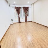 BÁN GẤP - NHÀ ĐƯỜNG LÁNG -VỊ TRÍ ĐẮC ĐỊA- 5 TẦNG- DT -33M2-MT3.5M  GIÁ CHỈ 7.5TỶ