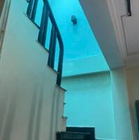 Cho thuê nhà Ngõ Quỳnh 2.5  tầng x 50m2, 2 ngủ làm VP, C.ty, Spa, Lớp học, ở gđ 9.5 Triệu/th