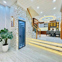 Bán Gấp Nhàdiện Tích66M2 Đường Lê Văn Việt, Thủ Đức. Có Sổ Hồng Riêng Giá Chỉ 4 Tỷ 250 Triệu