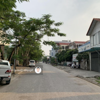 Bán Gấp Lô Đất 65,2M2 Tại Tổ 7 Cự Khối, Khổ Đẹp, Không Lỗi Lầm, Giá Thương Lượng Mạnh.
