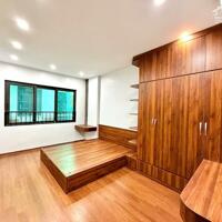BÁN NHÀ NGÕ 195 TRẦN CUNG 43 M2 - 7 PHÒNG KHÉP KÍN FULL ĐỒ