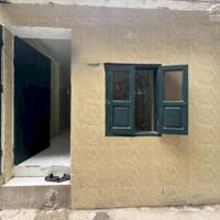 Cho thuê nhà cấp 4 Tân Mai, 50m2, 2 ngủ, 1 vệ sinh, ở gđ, 6.5 Triệu (có thương lượng)