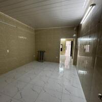 Cho thuê nhà cấp 4 Tân Mai, 50m2, 2 ngủ, 1 vệ sinh, ở gđ, 6.5 Triệu (có thương lượng)