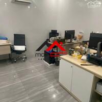 CHO THUÊ NHÀ GÓC 2 MẶT TIỀN KDC HIỆP THÀNH 3 – TP. THỦ DẦU MỘT – GIÁ CHỈ 20TR/THÁNG. Liên hệ: Chothuexuongmiennam.com - 0366632092