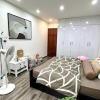 CẦN BÁN GẤP NHÀ ĐỘI CẤN BA ĐÌNH 52m2, 4 TẦNG MẶT TIỀN 3,5m GIÁ  13 TỶ