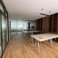 Cho Thuê Nguyên Căn Vạn Phúc City, Nhà Mới 100%, Có Thang Máy Giá Thuê 65 Triệu/ Tháng. Liên Hệ: 0937 266 828