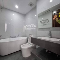 Bán Nhà Đẹp Mới Koong - Hoàng Quốc Việt - 6 Tầng * 56M2- Gara Ôtô, Thang Máy - Giá Bán 25 Tỷ Nhỉnh