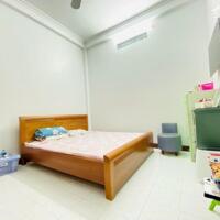 Bán Nhà Quan Nhân, 40m², Ngõ Thông, Gần Phố, Sát Ô Tô, Giá Chỉ 7.5 Tỷ