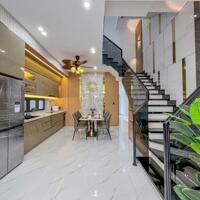 Bán nhà gần trường Đại Học Kinh Tế Bình Dương , TP Thuận An