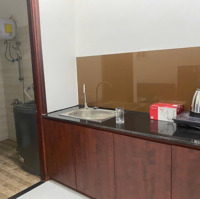 Bán Toà Căn Hộ Dịch Vụ Đang Kinh Doanh Có Dòng Tiền Ổn Định Hẻm Nguyễn Thiện Thuật