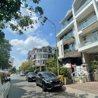 Bán Nhà Phố Lk Đ.nguyễn Thị Thậpmặt Tiền14M Kdc Himlam Quận 7 Nhà 5X20M Hđt 50 Triệu Gb: 28Tỷ Liên Hệ:0908935765