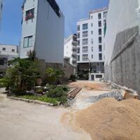 Bán đất đường Nguyễn Thiện Thuật nối dài, phường Lộc Thọ, TP. Nha Trang. DT: 159,1m2 ngang 8.7m. Hướng Đông Nam. Gần bệnh viện Quân Y 87. Giá bán 140tr/m2
