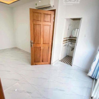 Cho Thuê Nhà Thích Quảng Đức, Phú Nhuận: 12 Triệu - 2 Lầu - 2 Phòng Ngủ3Wc