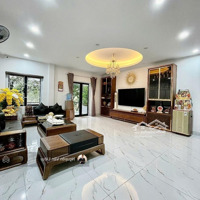 Chính Chủ Bán Gấp Nhà Riêng Phố Quan Nhân, Thanh Xuân, 176M2, 5T, Giá Bán 21.9 Tỷ