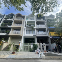 Cho Thuê Nhà Phố Giá Tốt Kdc Himlam Quận 7 Dt: 5X20M Nt Cơ Bản, Kề Kv Giá: 43 Triệu Liên Hệ: 0908935765