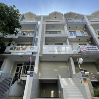 Bán Nhà Phố Kdc Him Lam Quận 7 Dt: 5X20M Giá Bán: 28 Tỷ Vị Trí Đẹp Kế Đường Ntt Liên Hệ: 0911775888