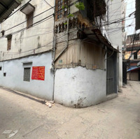 Bán Đất Kèm Nhà Tại Ngõ Chợ Cổ Nhuế, Lô Góc, Xe Tải 5 Tạ Vào Nhà, Mặt Tiền Rộng, Thích Hợp Xây Ccmn