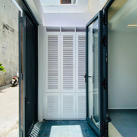Quá Mềm!! Chủ Cần Bán Gấp Nhà Đ. Huỳnh Văn Bánh P4 Q3, Diện Tích: 62,8M2, 4.550 Tỷ, 1T 1Lửng 3Lầu 4 Phòng Ngủ5Wc