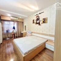 Bán nhà riêng còn rất mới phố Tôn Đức Thắng, Văn Miếu diện tích 30m2