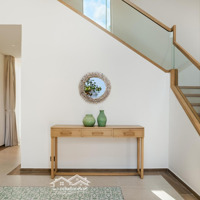 Hàng Siêu Hiếm - Bán Lại Biệt Thự Mặt Biển 4 Phòng Ngủ Tiêu Chuẩn 5* Tại The Ocean Villas Quy Nhơn