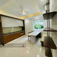 Bán Nhà Phố Nghi Tàm 56M 5 Tầng Kinh Doanh Căn Hộ Dịch Vụ Doanh Thu Ổn Full Khách Tây